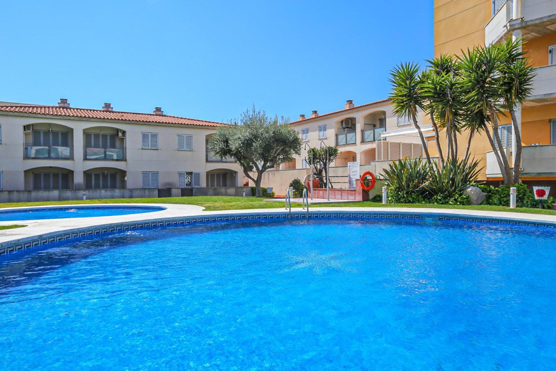 Апартаменты Del Sol Litoral - Only Families Камбрильс Экстерьер фото